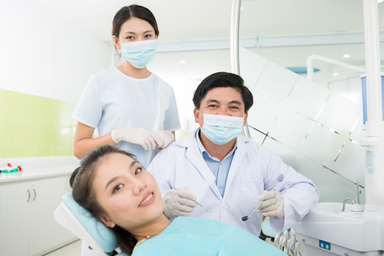 CRM Loyalty nha khoa: Tích điểm giữ khách cũ – Lấp kín slot ghế mà không tốn chi phí chạy quảng cáo