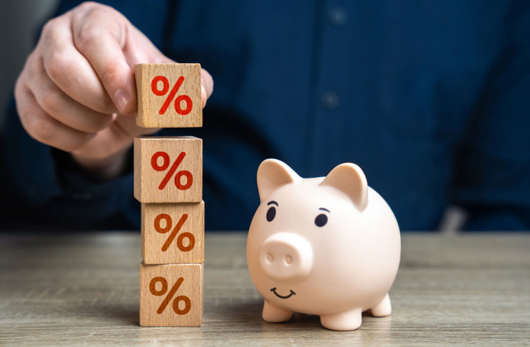 Ví tích điểm & hạng thành viên: Vũ khí giữ KH VIP quay lại đều – slot ghế kín không lo